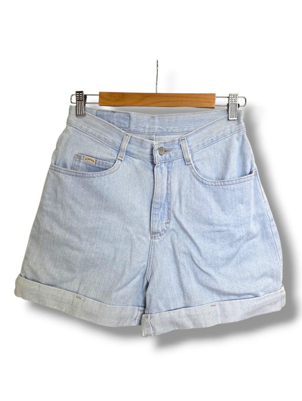 Vintage 90s Riders by Lee Light Wash Rolled Hem Denim High-Waist Shorts Medium